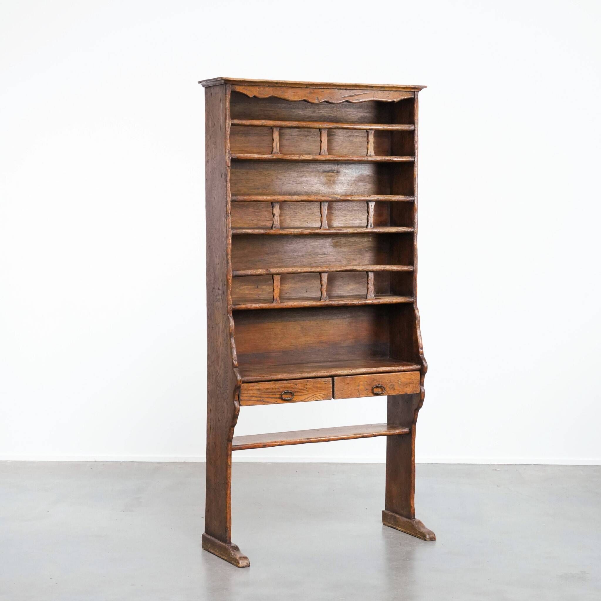Spanish farmhouse wooden kitchen cabinet from the early 20th century