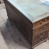 Bureau double