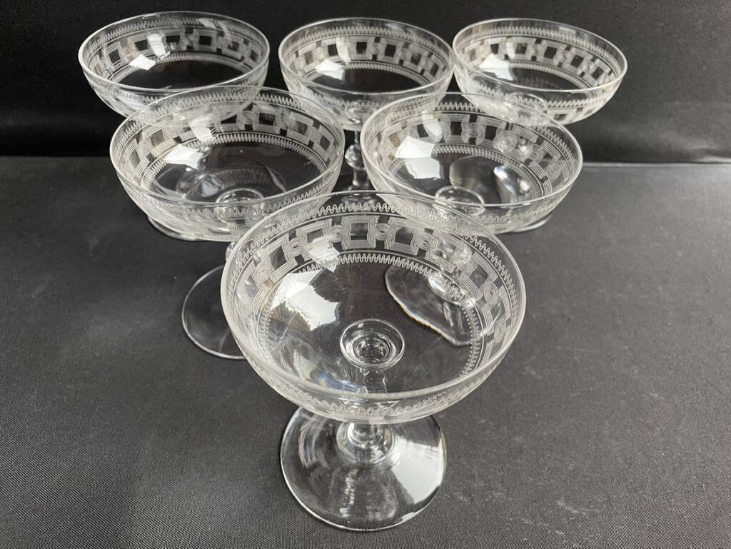 6 Baccarat champagne glasses engraving 3458