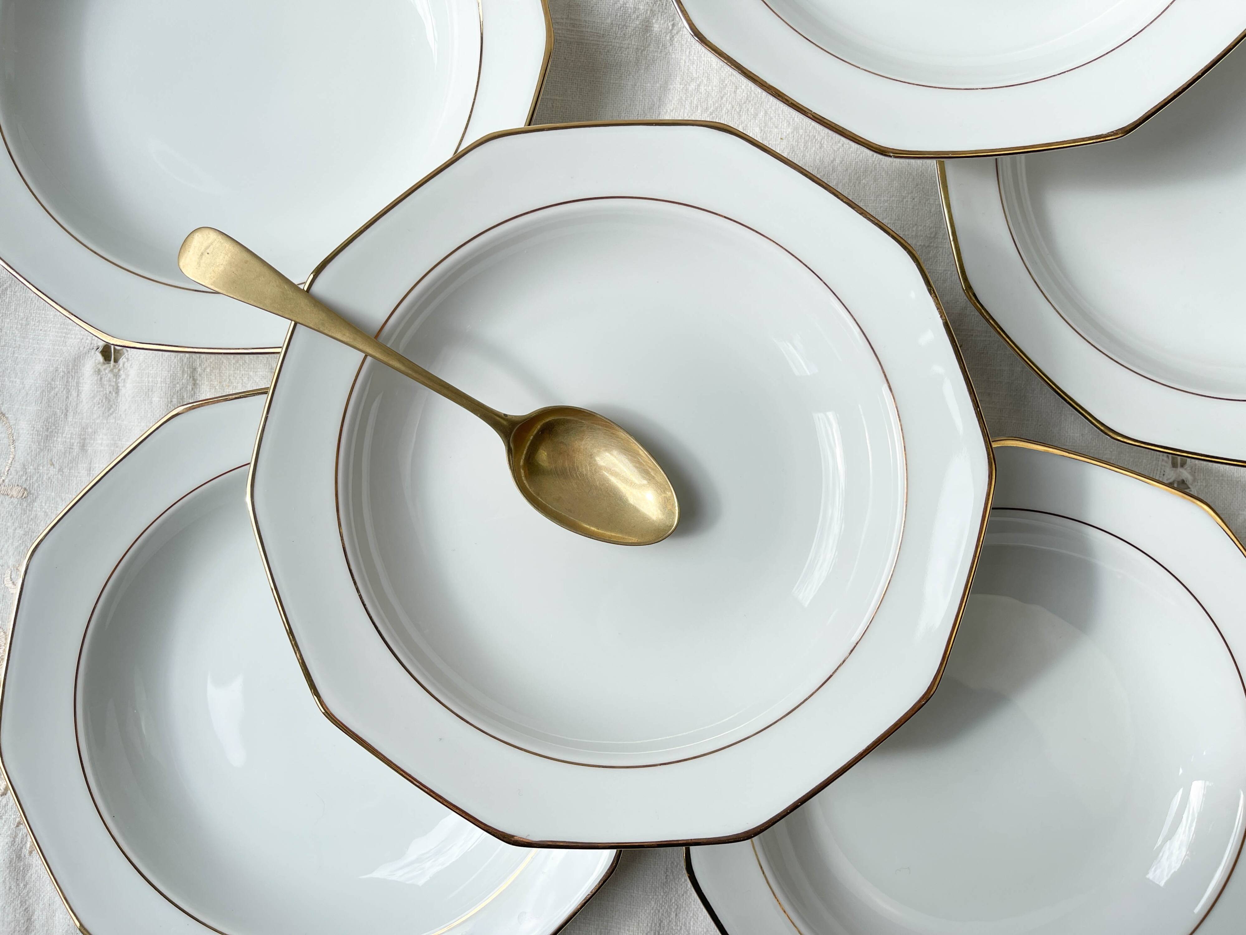 7 Winterling Marktleuthen Bavaria porcelain soup plates in white and gold
