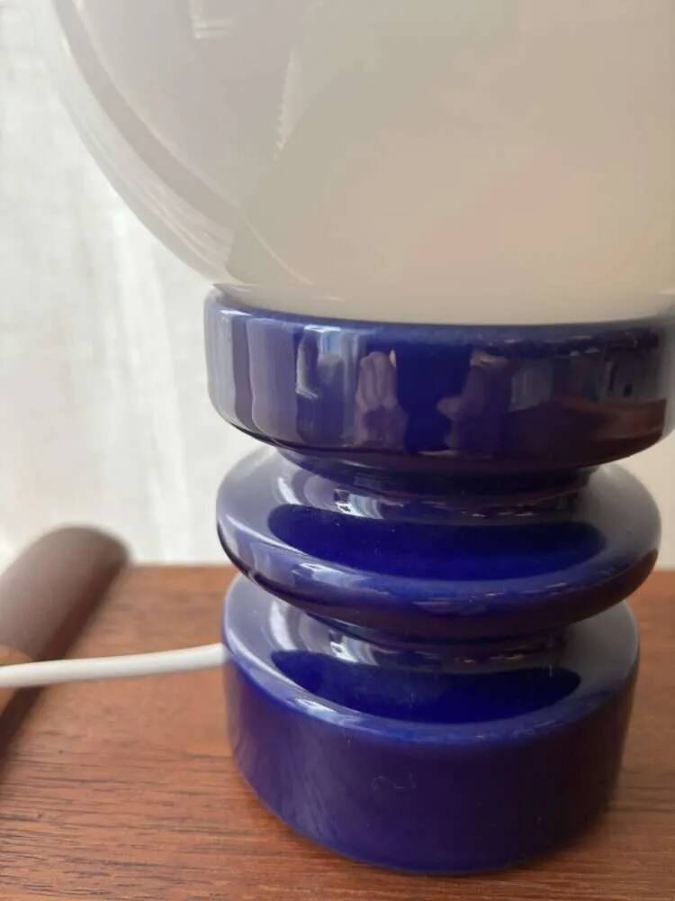 Dümler & Breiden table lamp from the 1970s, ceramic.