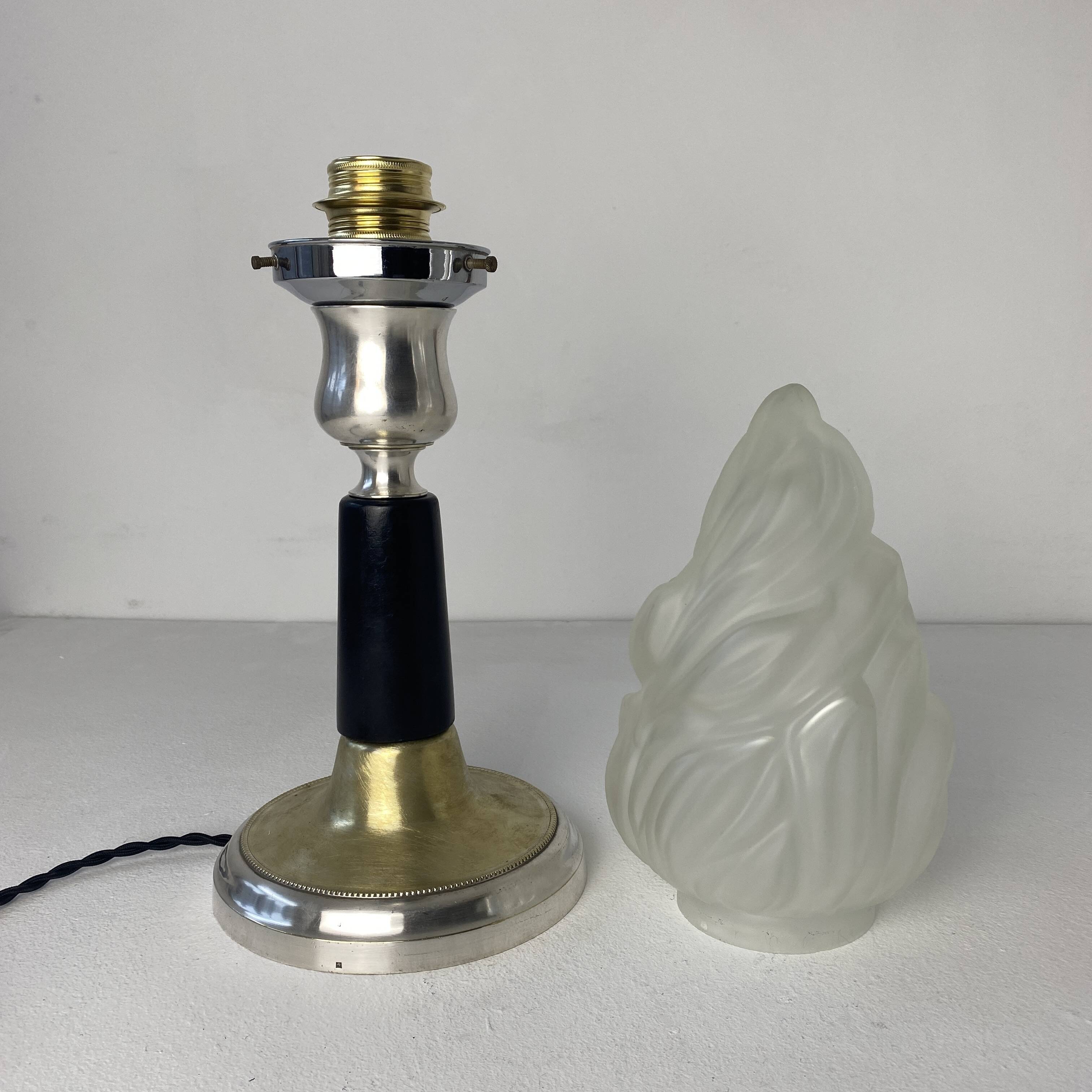 Vintage art deco table lamp