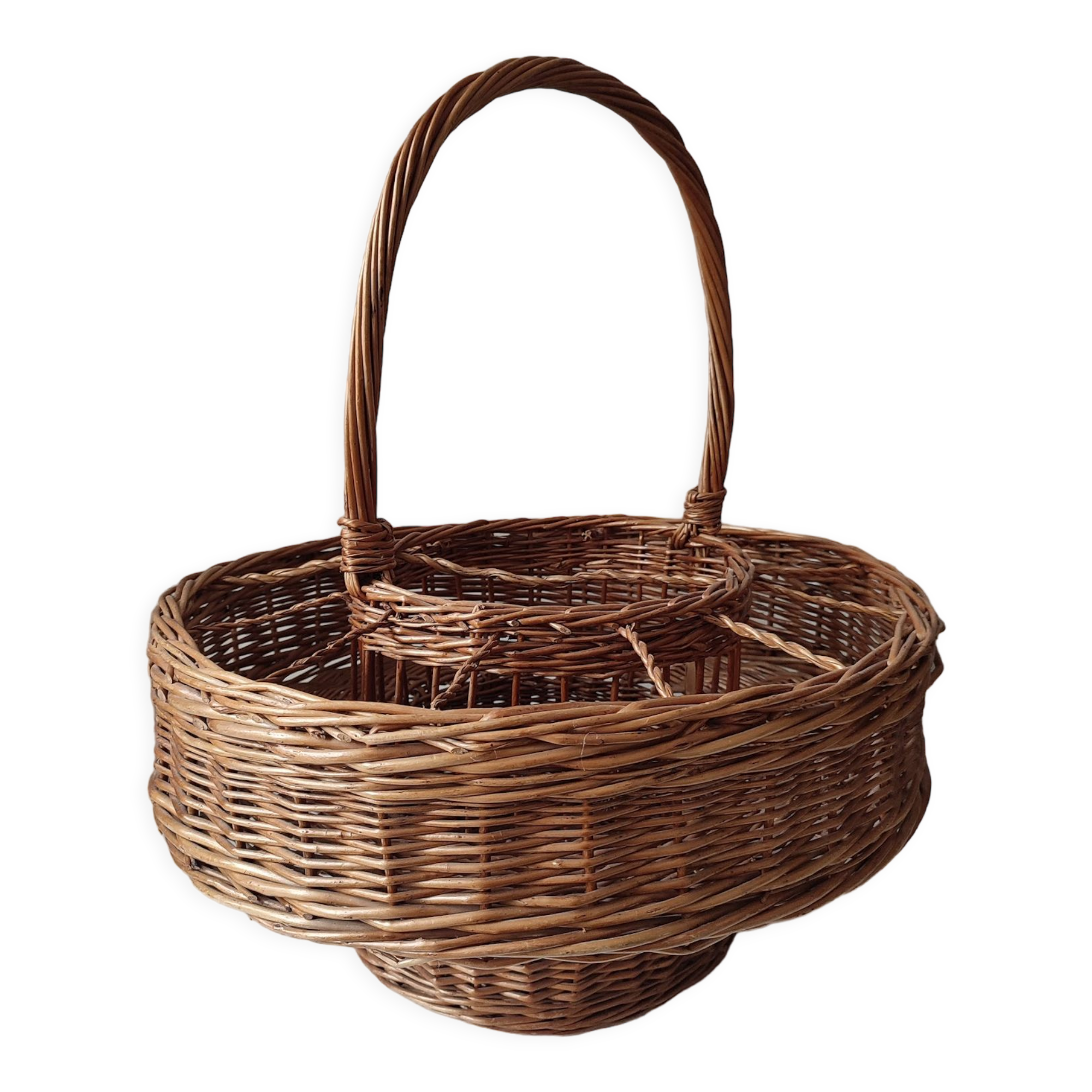 Vintage Wicker Portable Bar