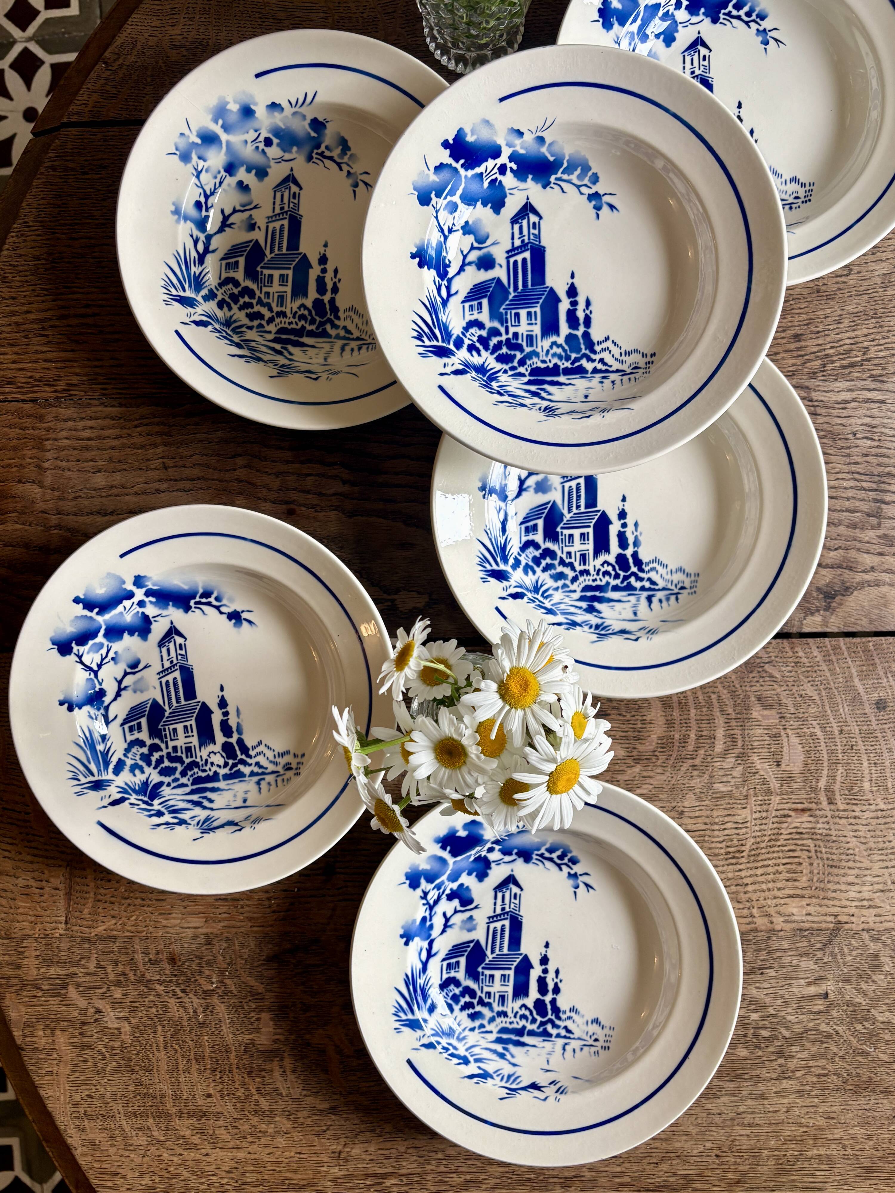 Set of 6 vintage deep plates with village decorations - Badonvillier