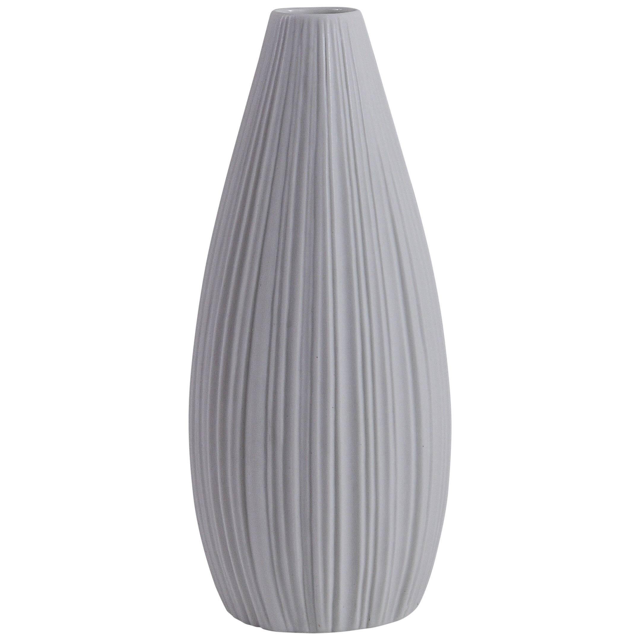 White porcelain vase with striped relief by Rosenthal, designed by Martin Freyer, Germany, 1960s.