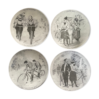 Set of 4 decorative plates