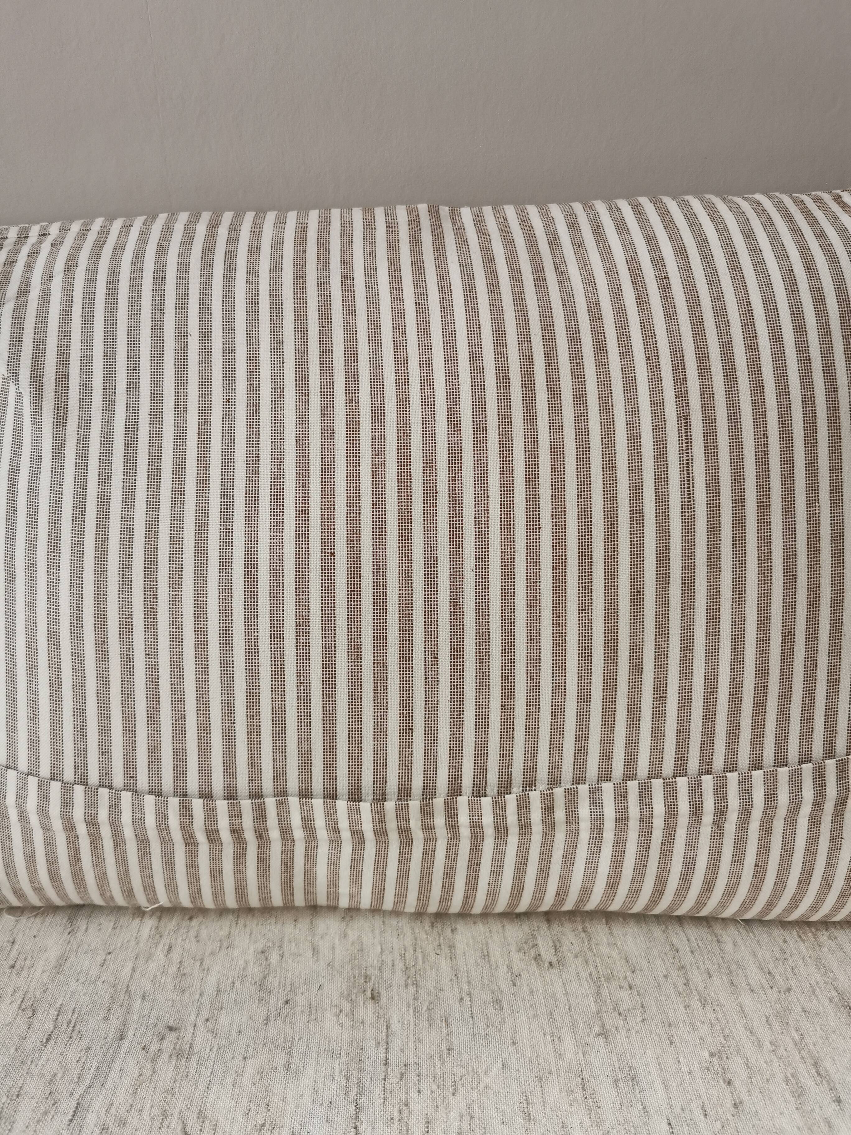 Claude cushion – 60×40 cm