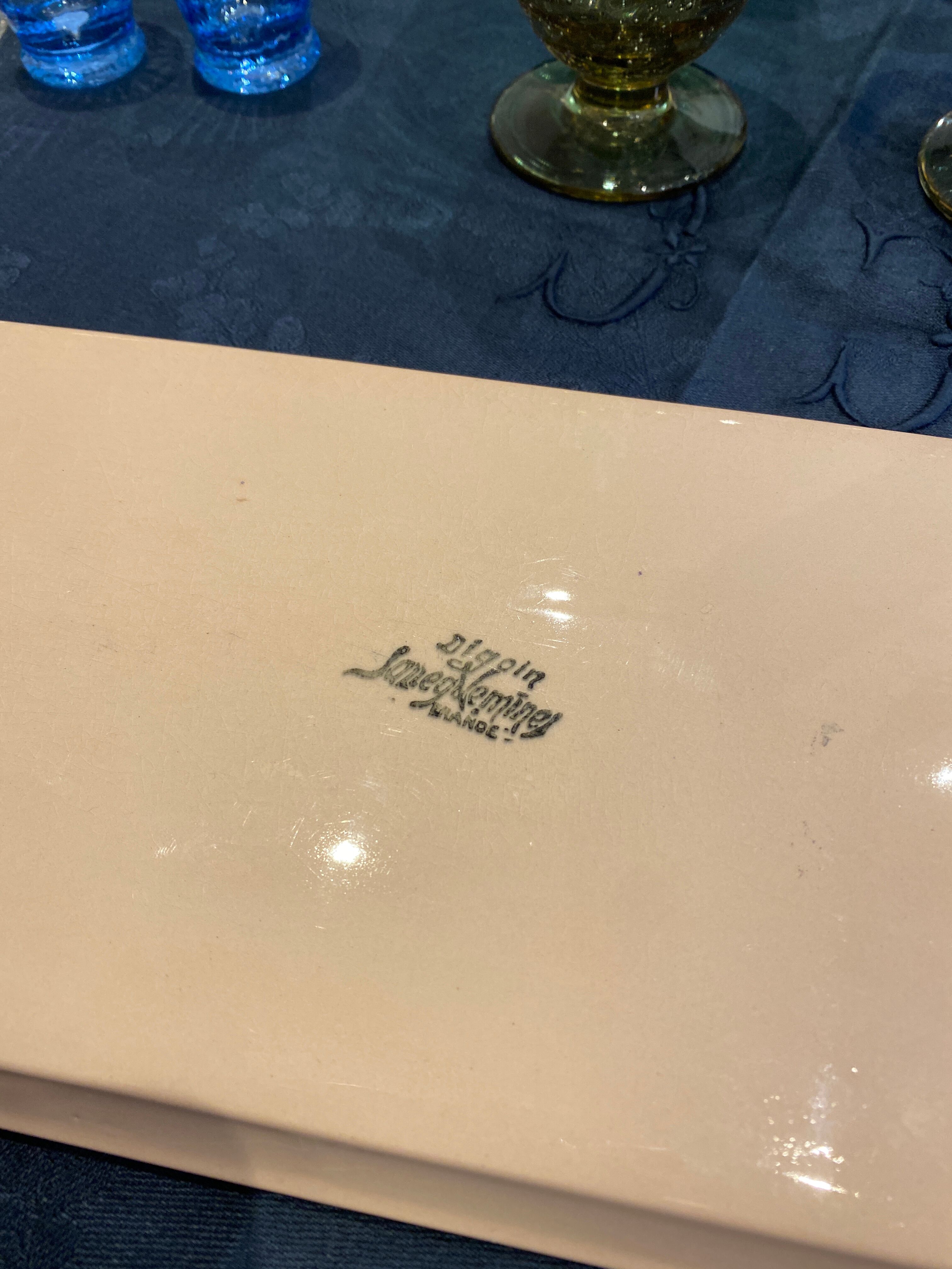 Digoin powder pink cake dish