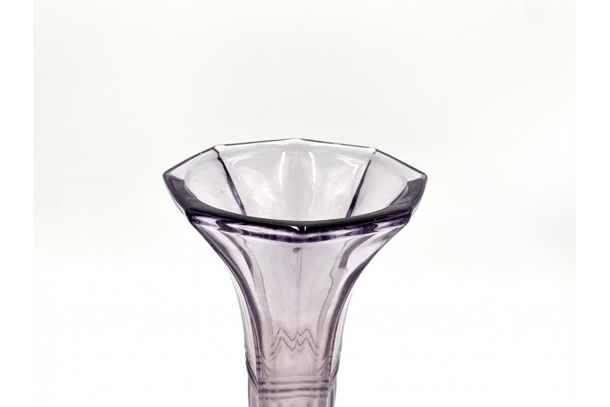 A purple Art Deco vase, Huta Zawiercie, Poland, 1960s