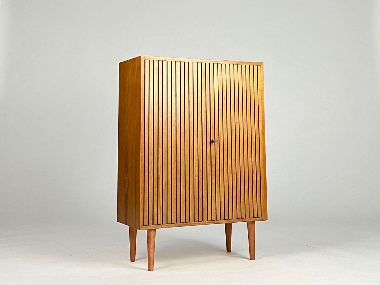 Mid-century teak cabinet by Erich Stratmann Idee 60s vintage 70s
