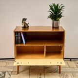 Vitrine du milieu du siècle des années 1960, Tchécoslovaquie