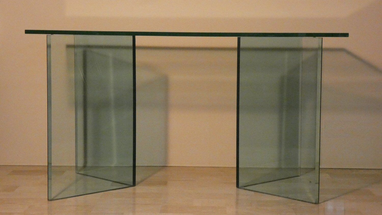Bacco desk in transparent glass attributed to Tonelli, Italy, 1980s.