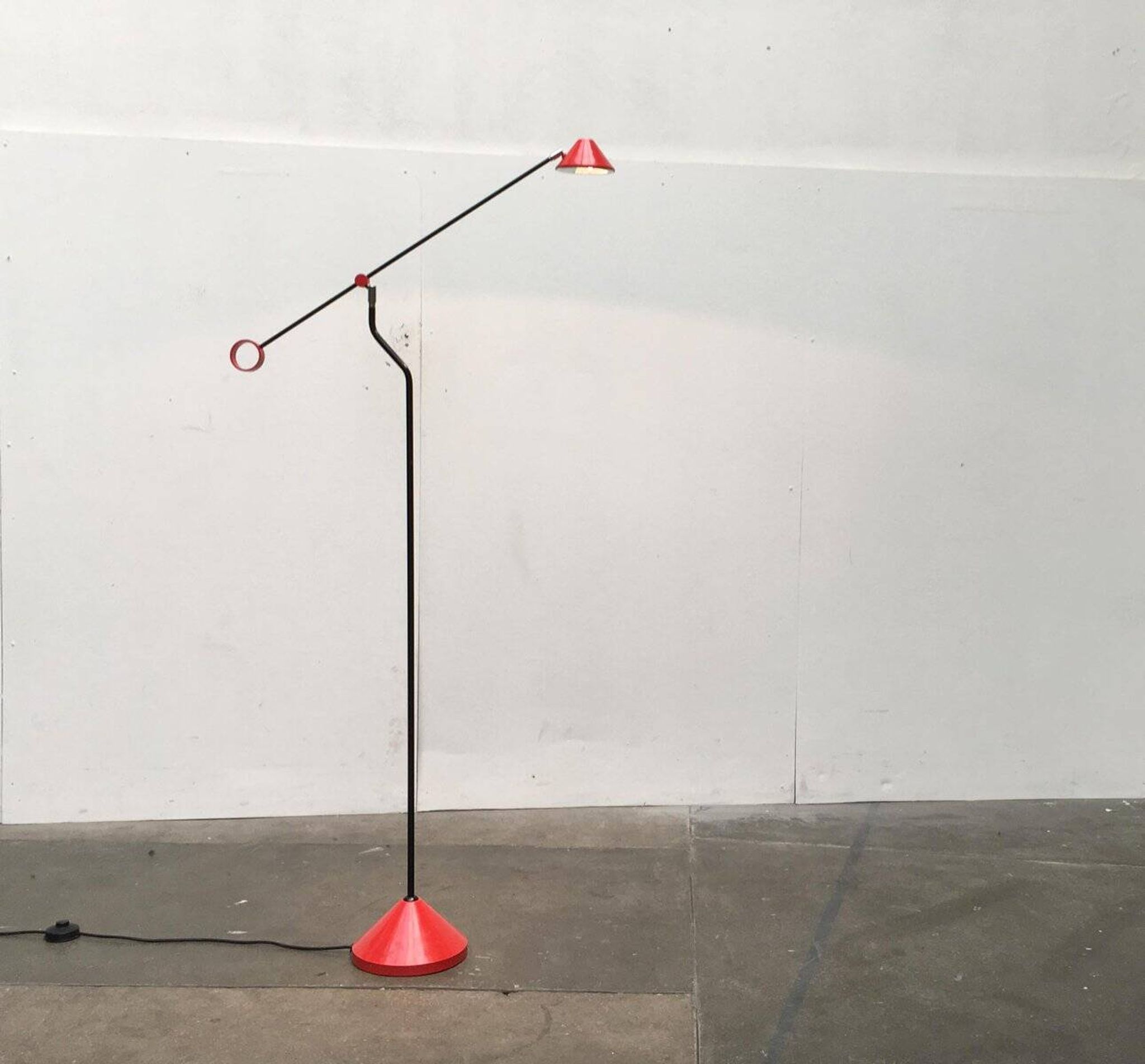 Lampe sur pied postmoderne allemande vintage de Honsel