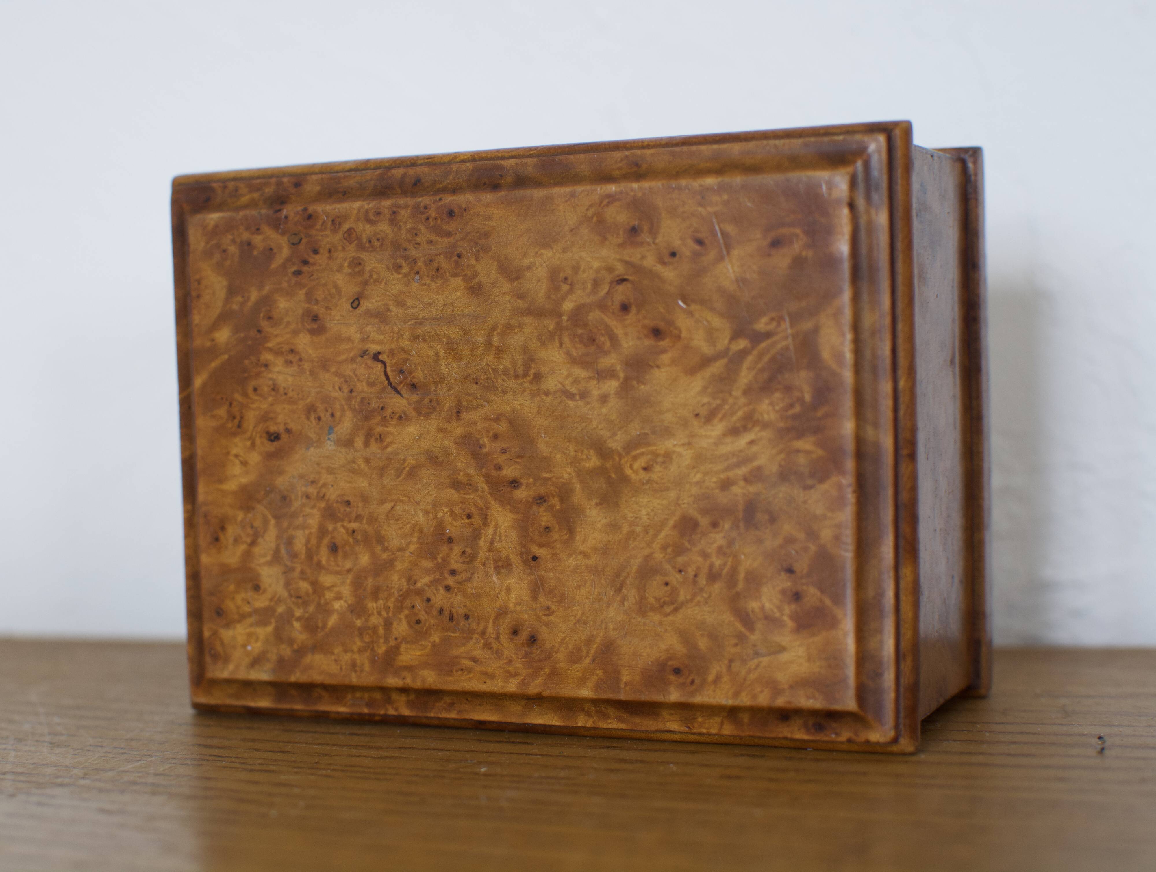 Vintage box in cedar from Morocco