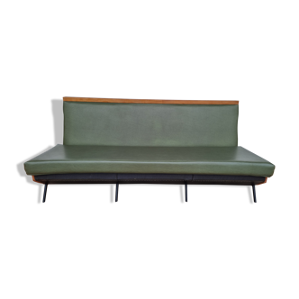 Old sofa 60s 70 faux green