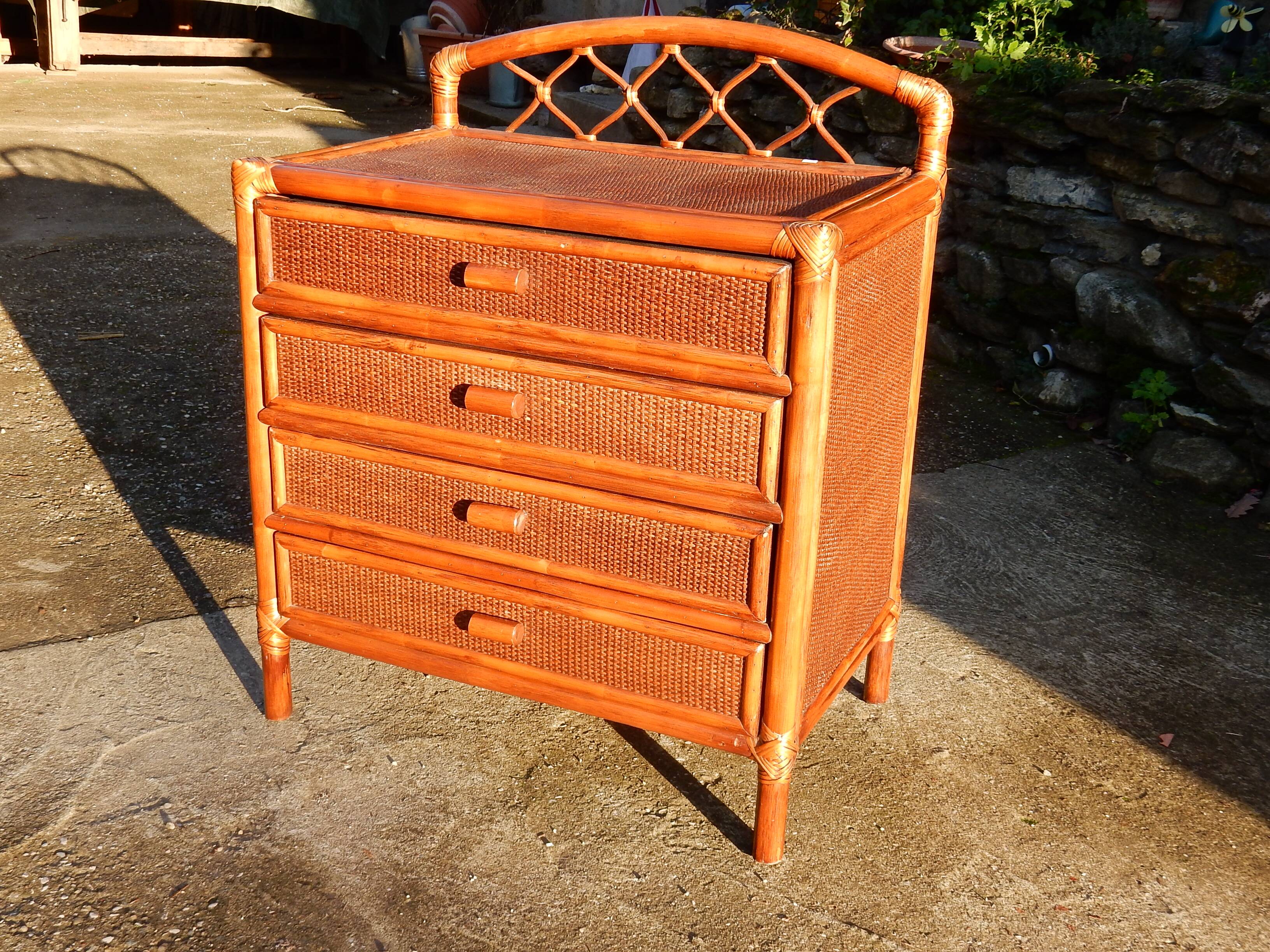 Commode vintage en rotin - Parfait état