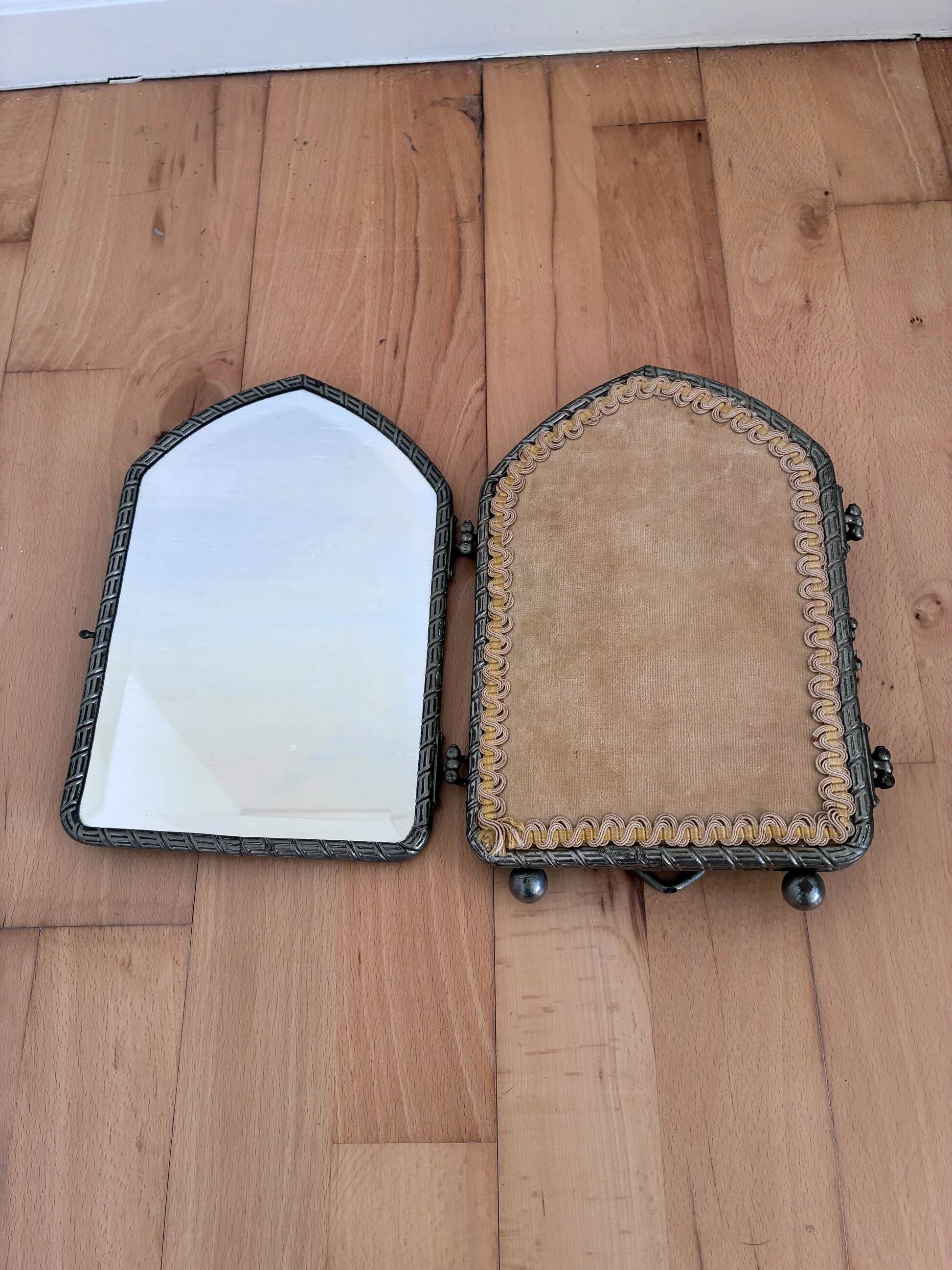 Art Deco tri-fold boudoir vanity mirror, English, 1920s