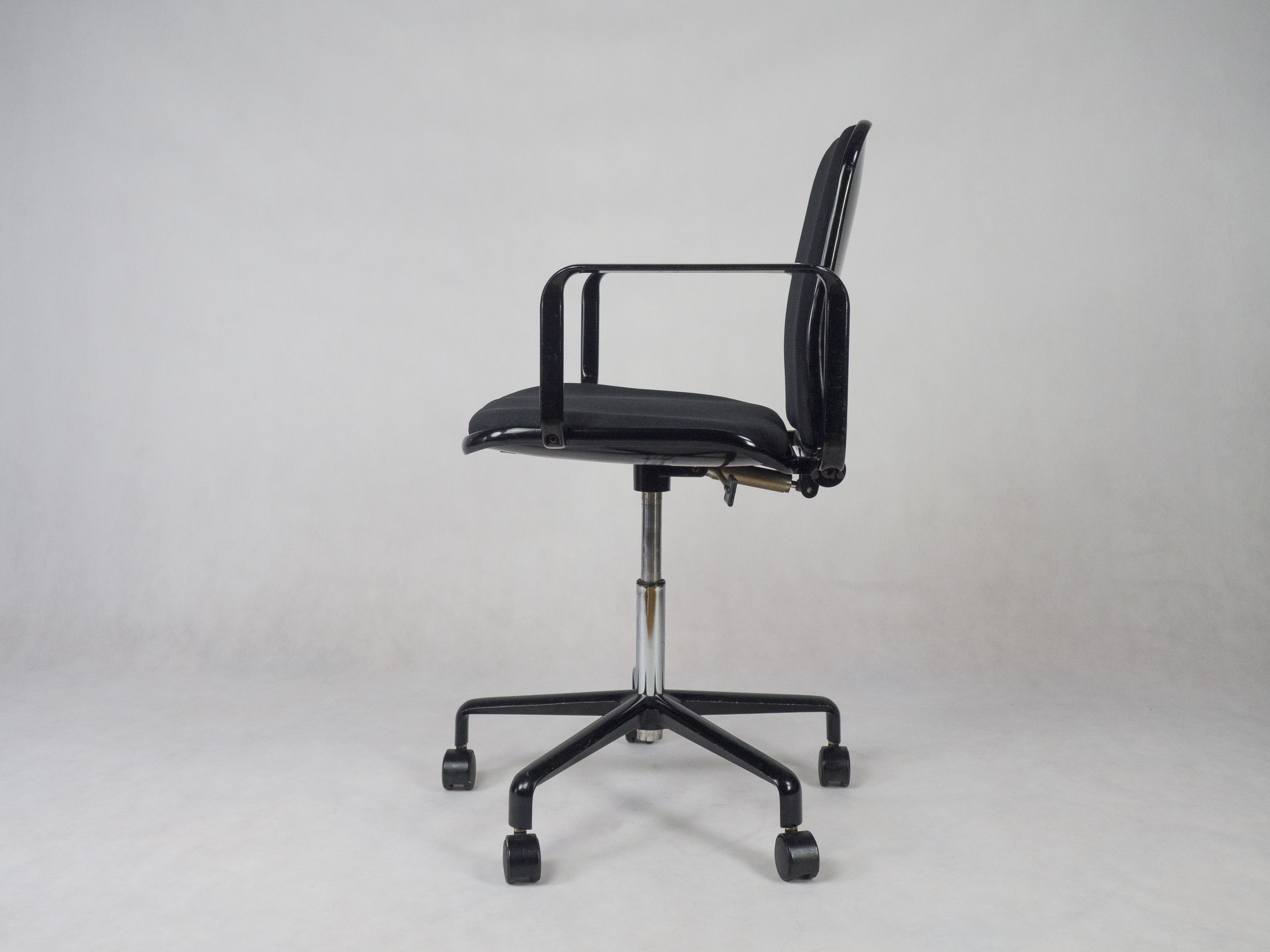 Swivel Chair, Hille, United Kingdom, 1970s
