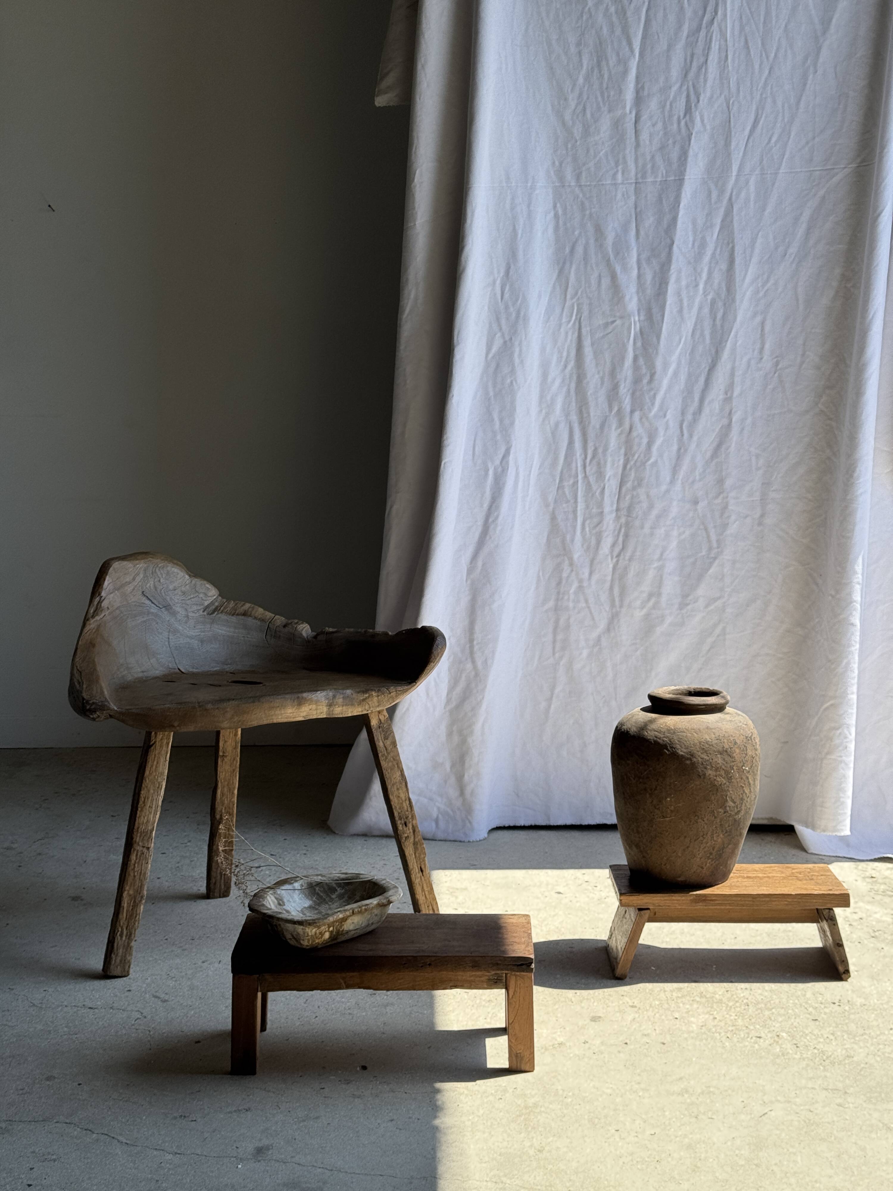 Small low bench in old teak from Indonesia H16 L39