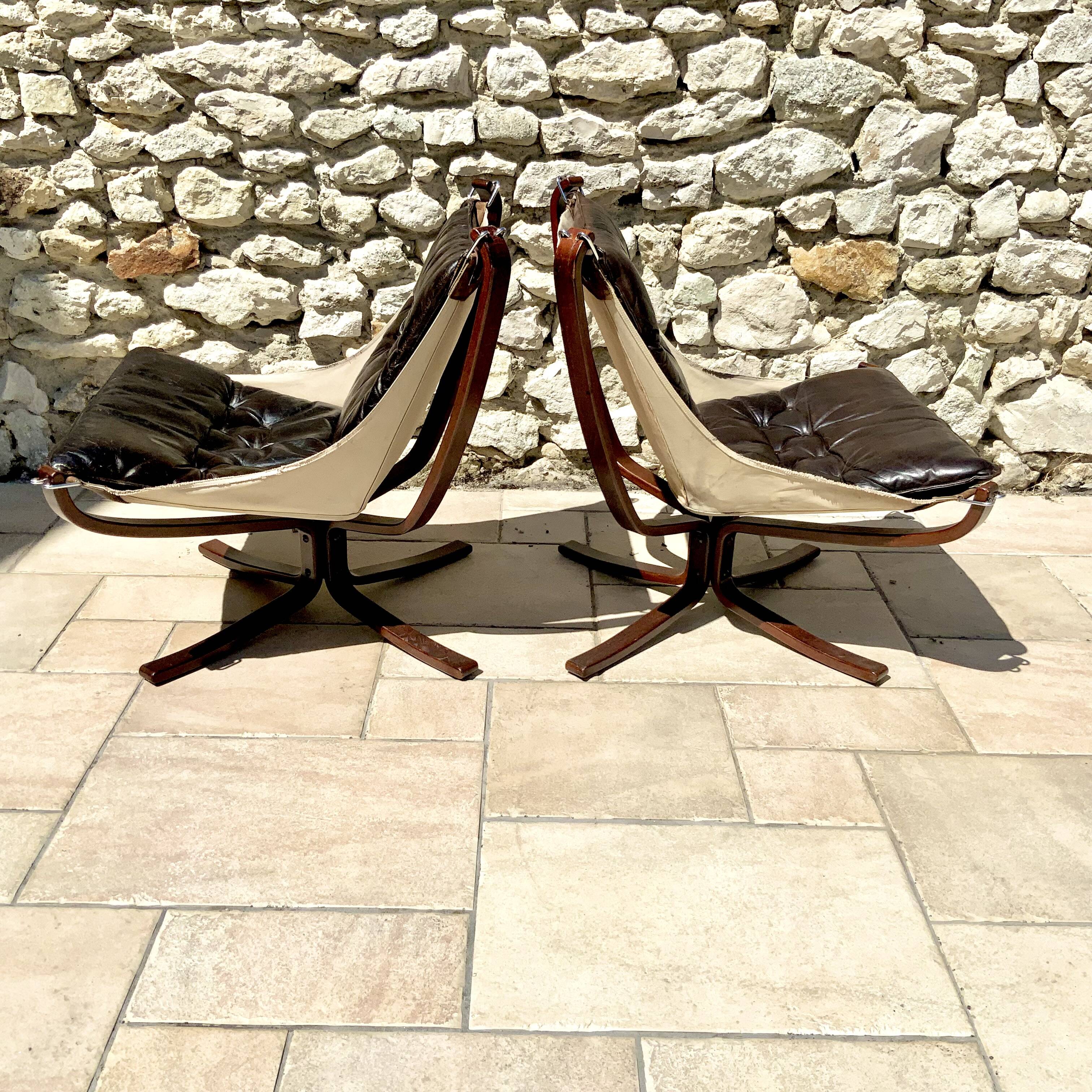 Pair of Scandinavian armchairs, Falcon by Sigurd Ressel, 1970s, produced