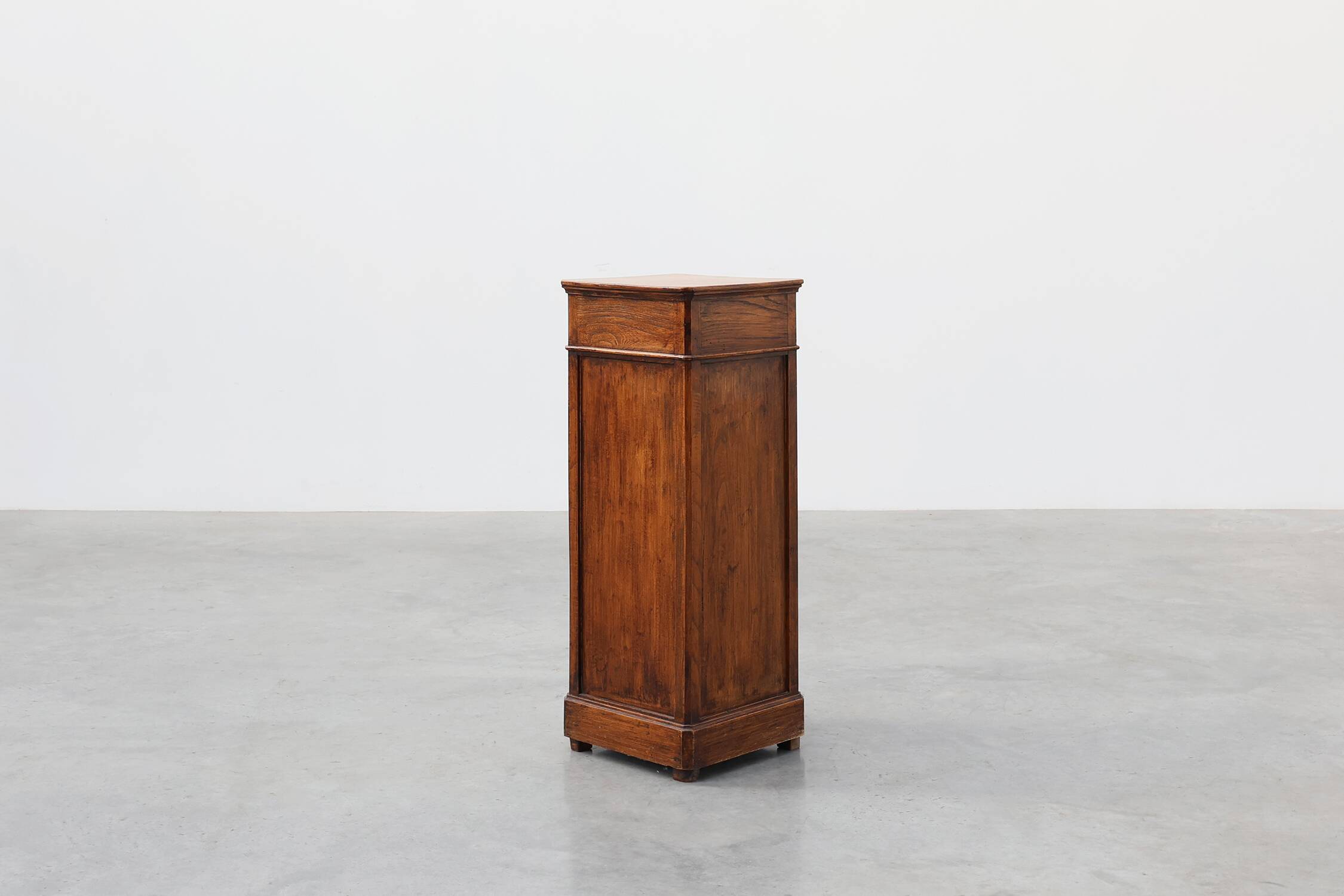 Art Deco walnut bedside cabinet, Belgium, 1920s
