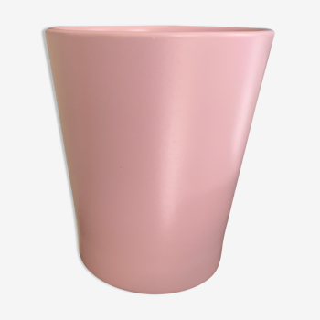 Pink pot cache