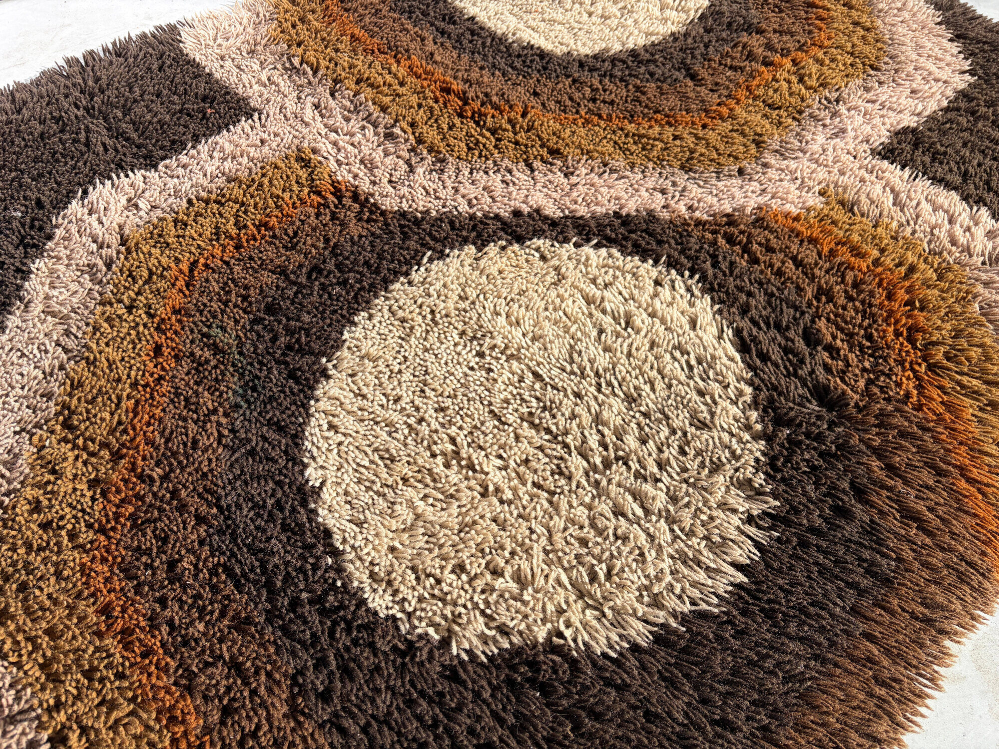 Vintage modernist rug by Desso, 1970s