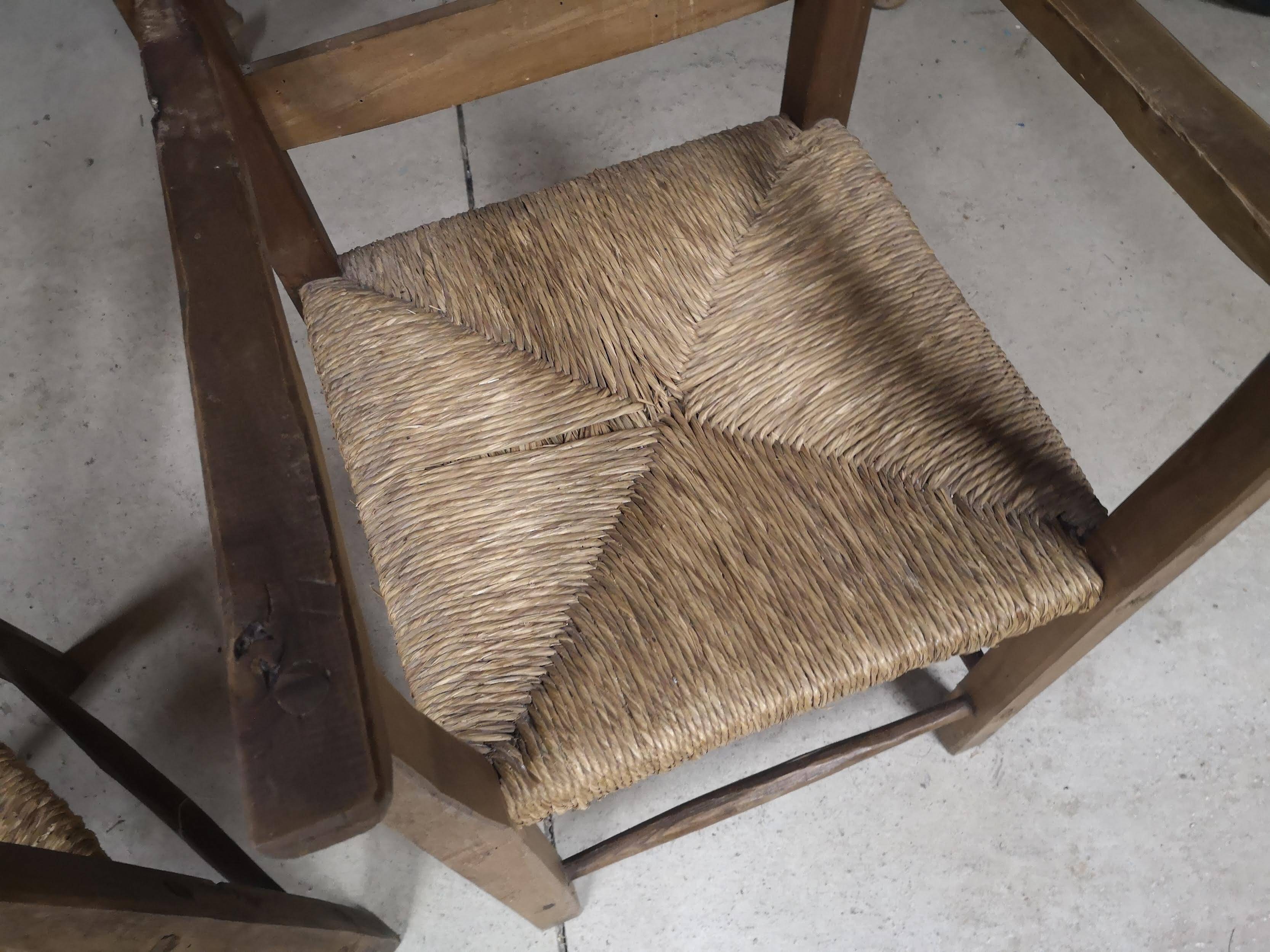 Pair of antique wooden straw-seated armchairs - Authentic country style