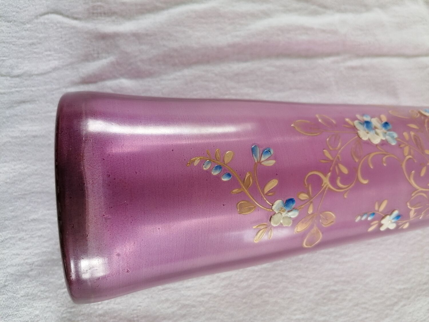 Enamelled roller vase