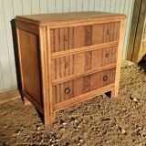 Antique chest of drawers