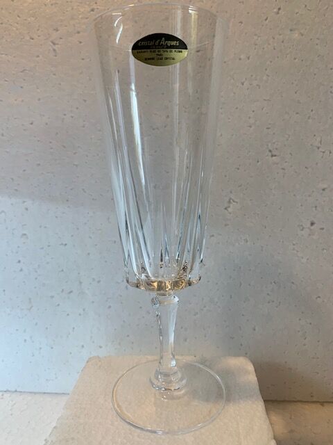 6 crystal champagne flutes from Arques model Versailles