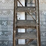 Wooden painter's stepladder