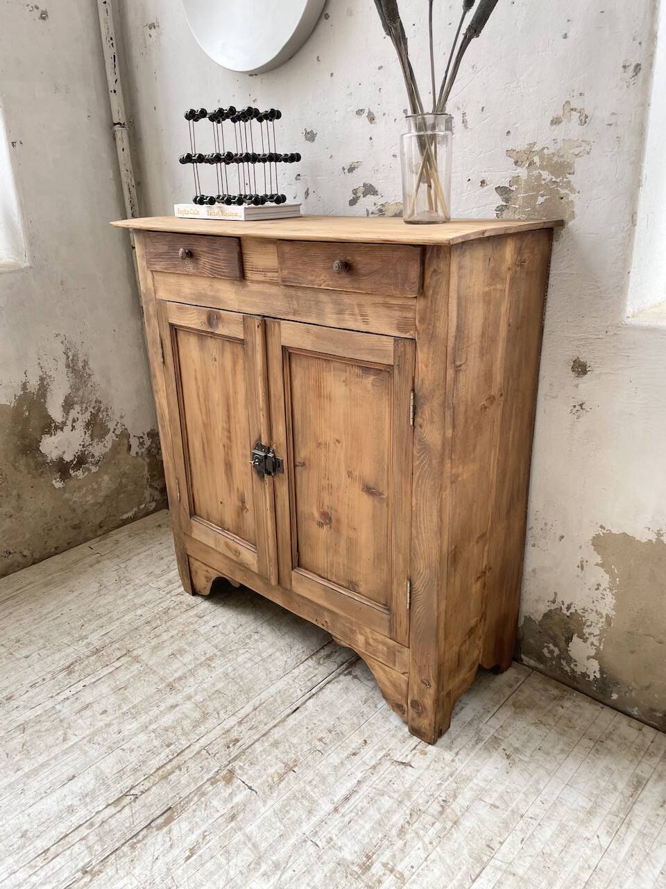 Pine jam maker