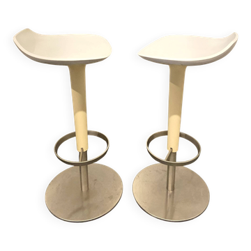 High stools Arper