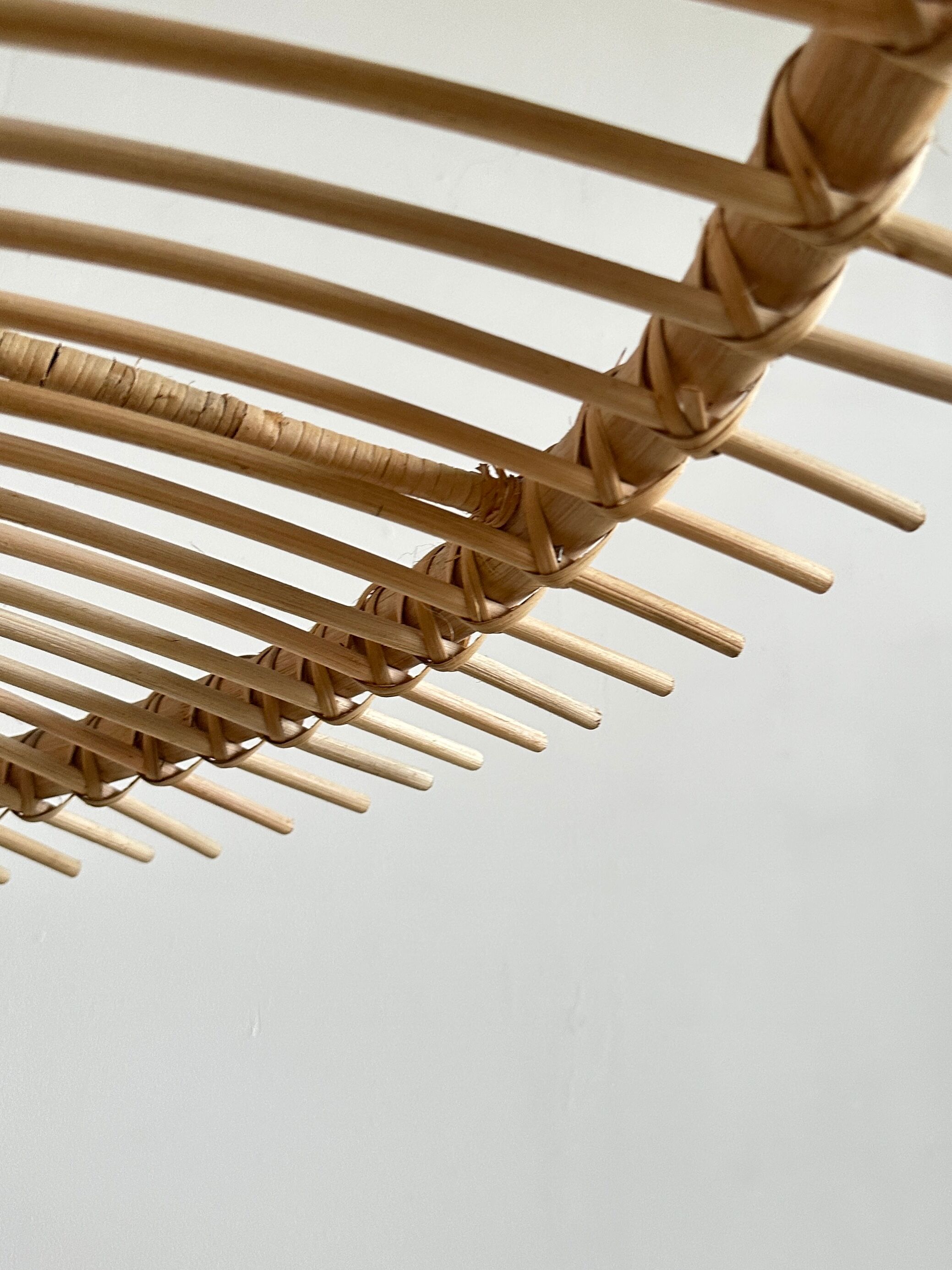 Suspension rattan saucer iron frame D:120 H:60