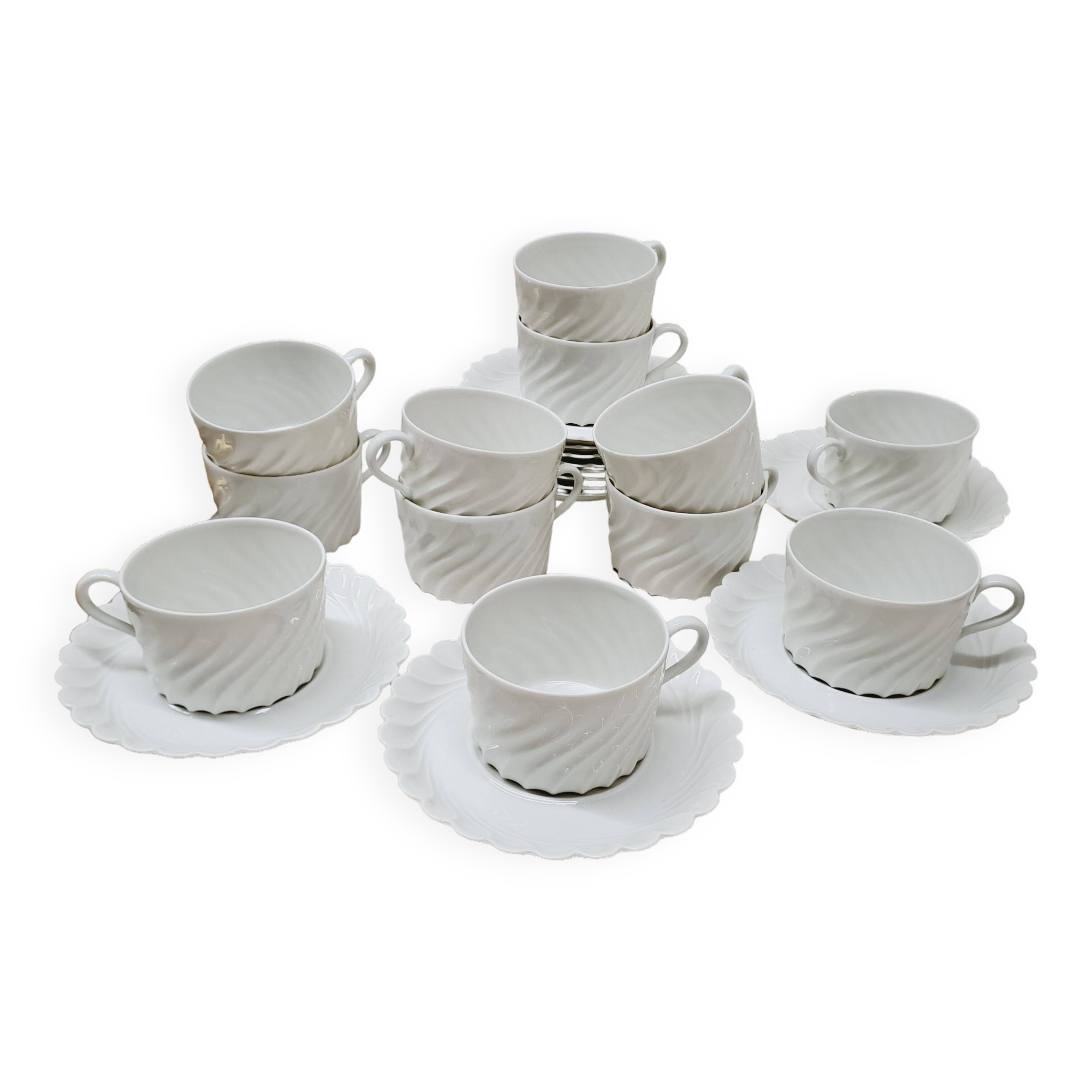 Set of 12 Limoges Haviland Torse white cups