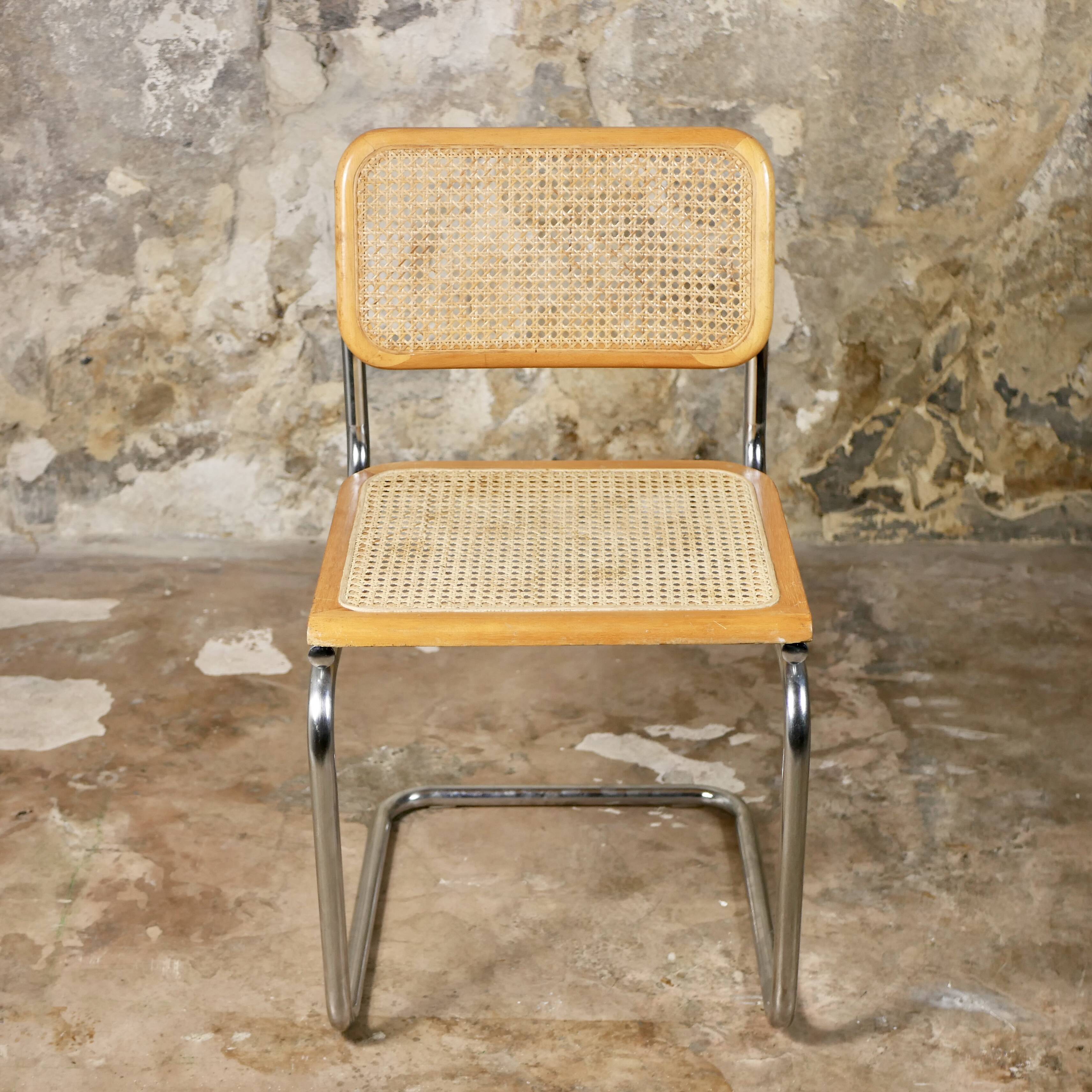 Pair of Cesca B32 wooden chairs, made in Italy, 1970s