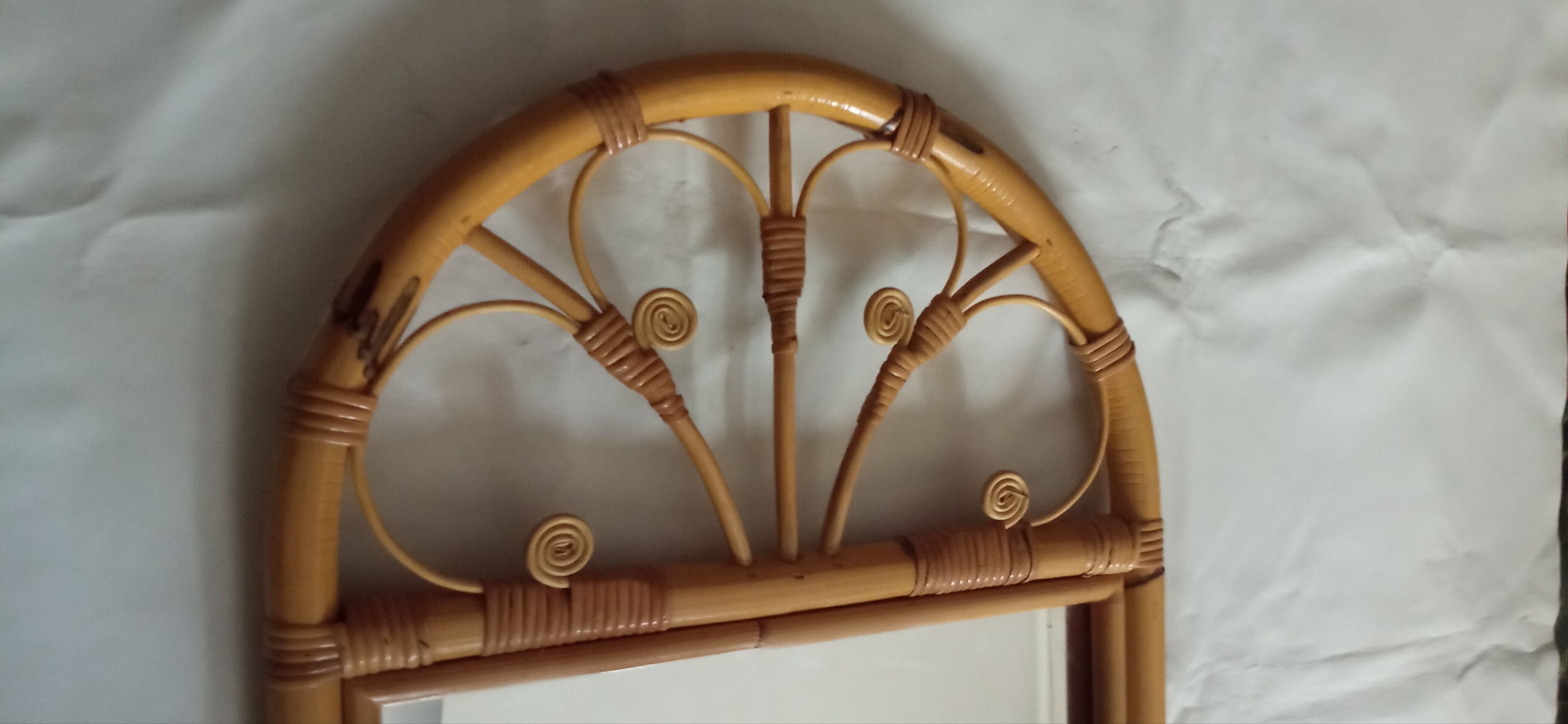 Bamboo mirror