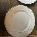 6 porcelain plates Art Nouveau period White and gold border - Diameter 23 cm