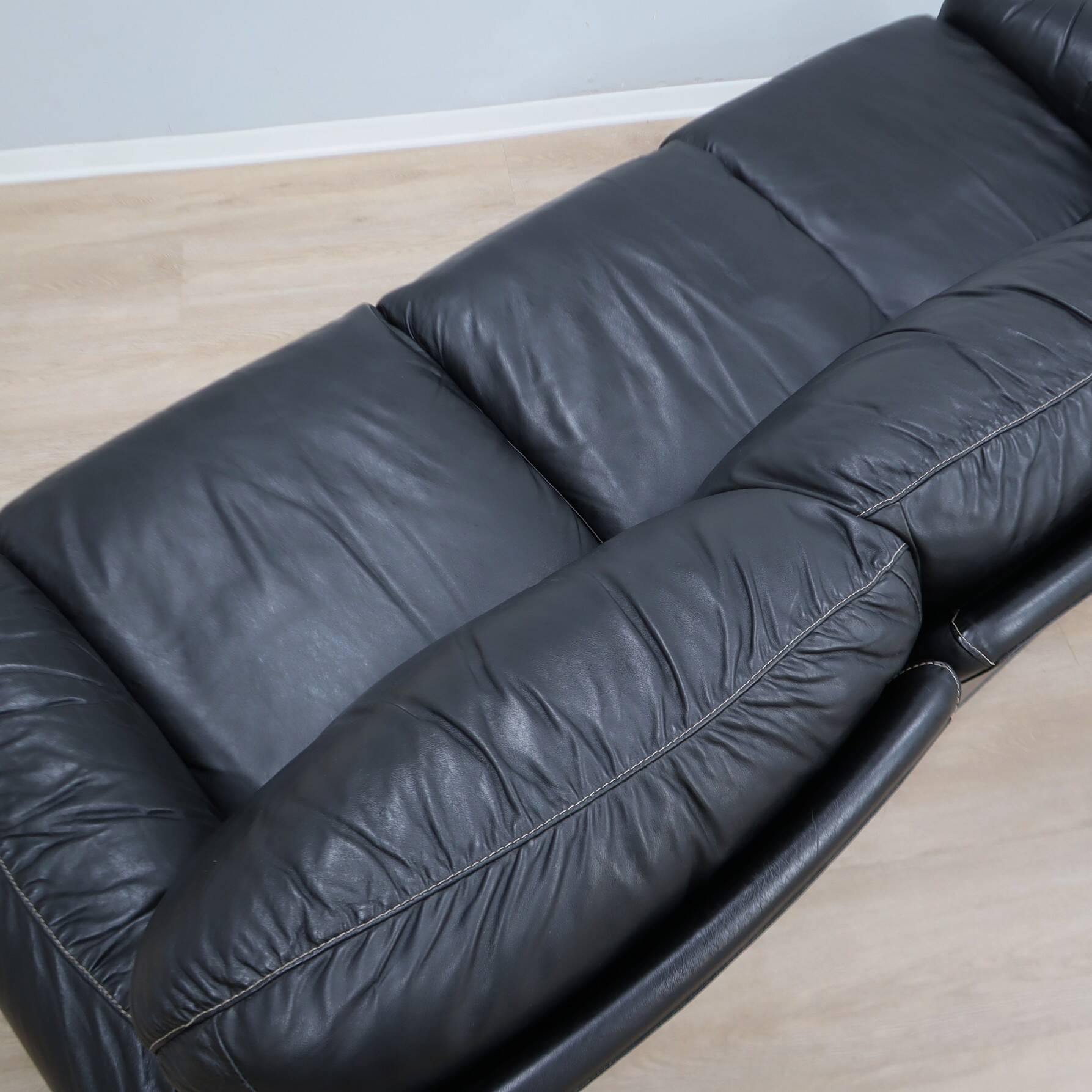 Busnelli Piumotto 1970s Black Leather 3-Seater Sofa