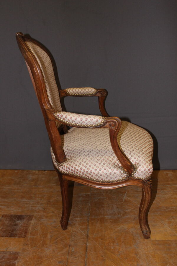 Paire de fauteuils cabriolets d'époque Louis XV