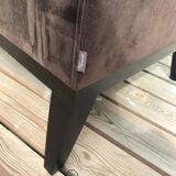 Velvet bench
