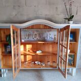 Library display case