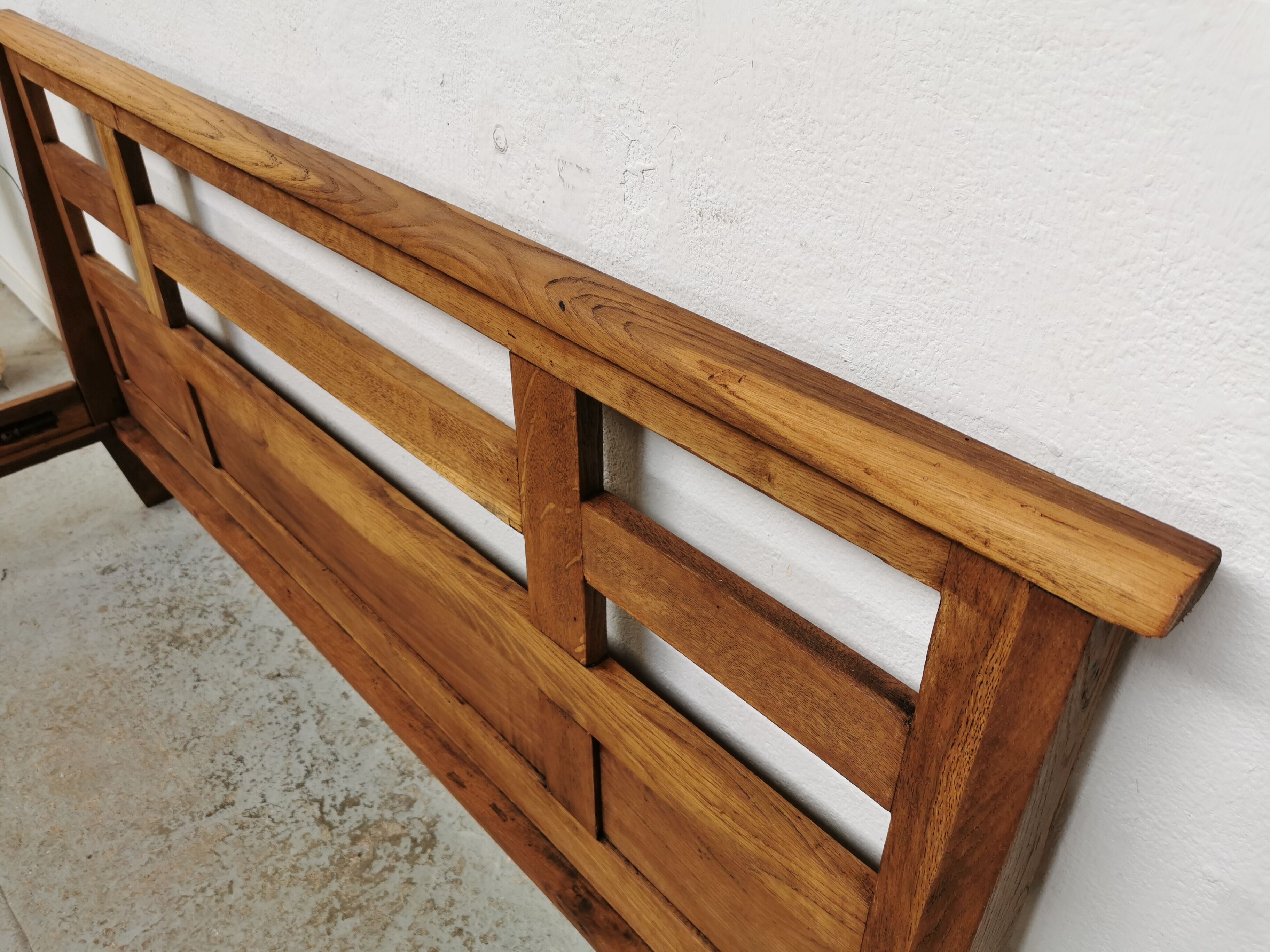 Vintage design bed René Gabriel