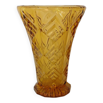 Amber yellow glass vase