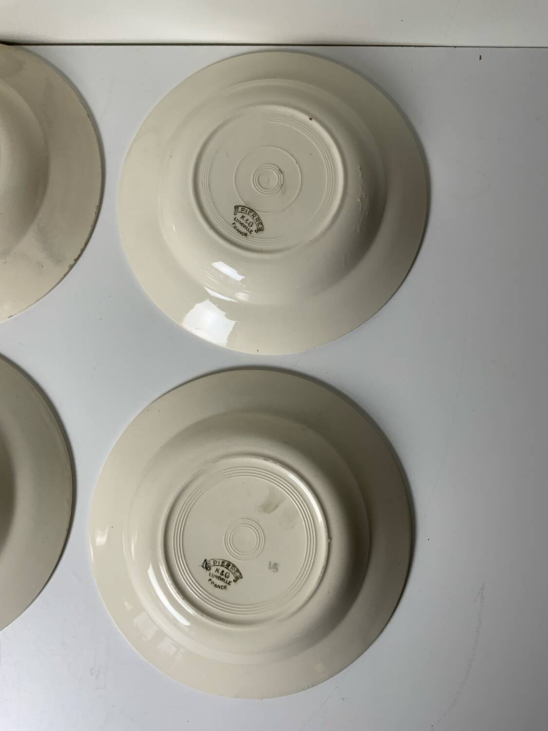 Iron earth soup plates