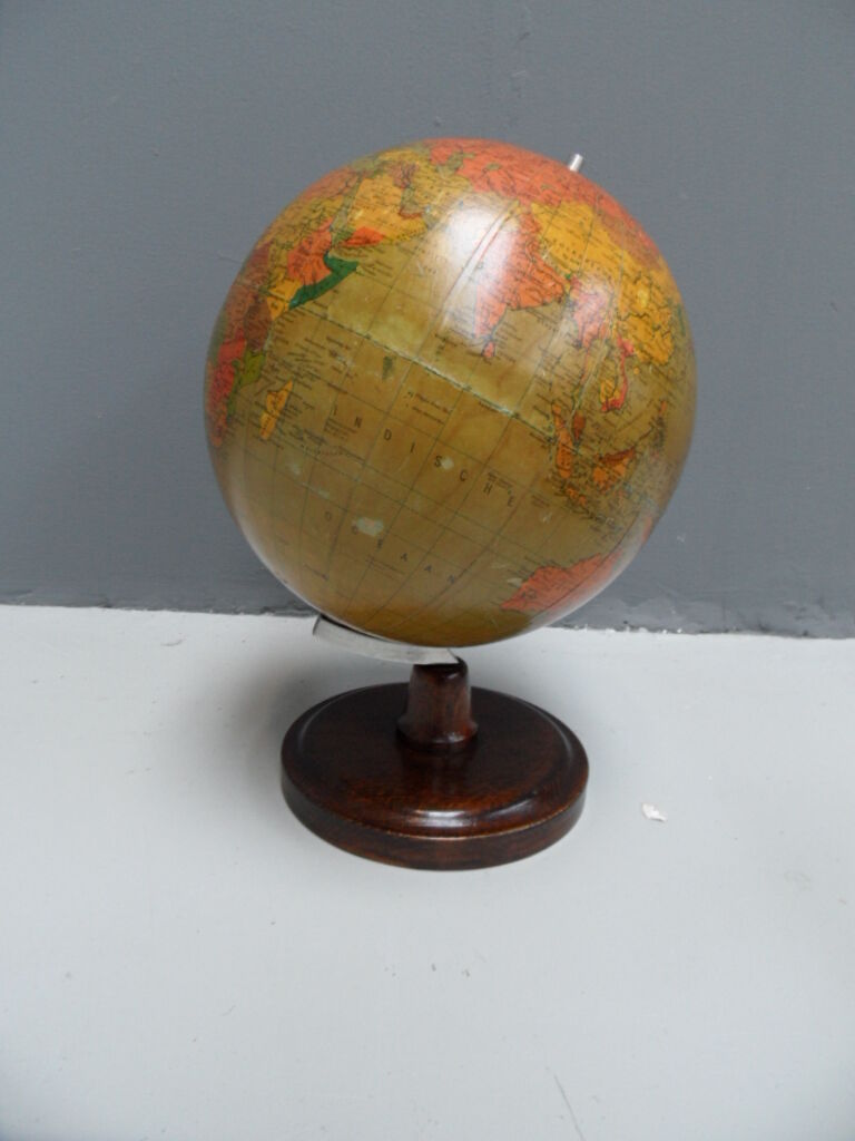 Vintage 1950's globe.