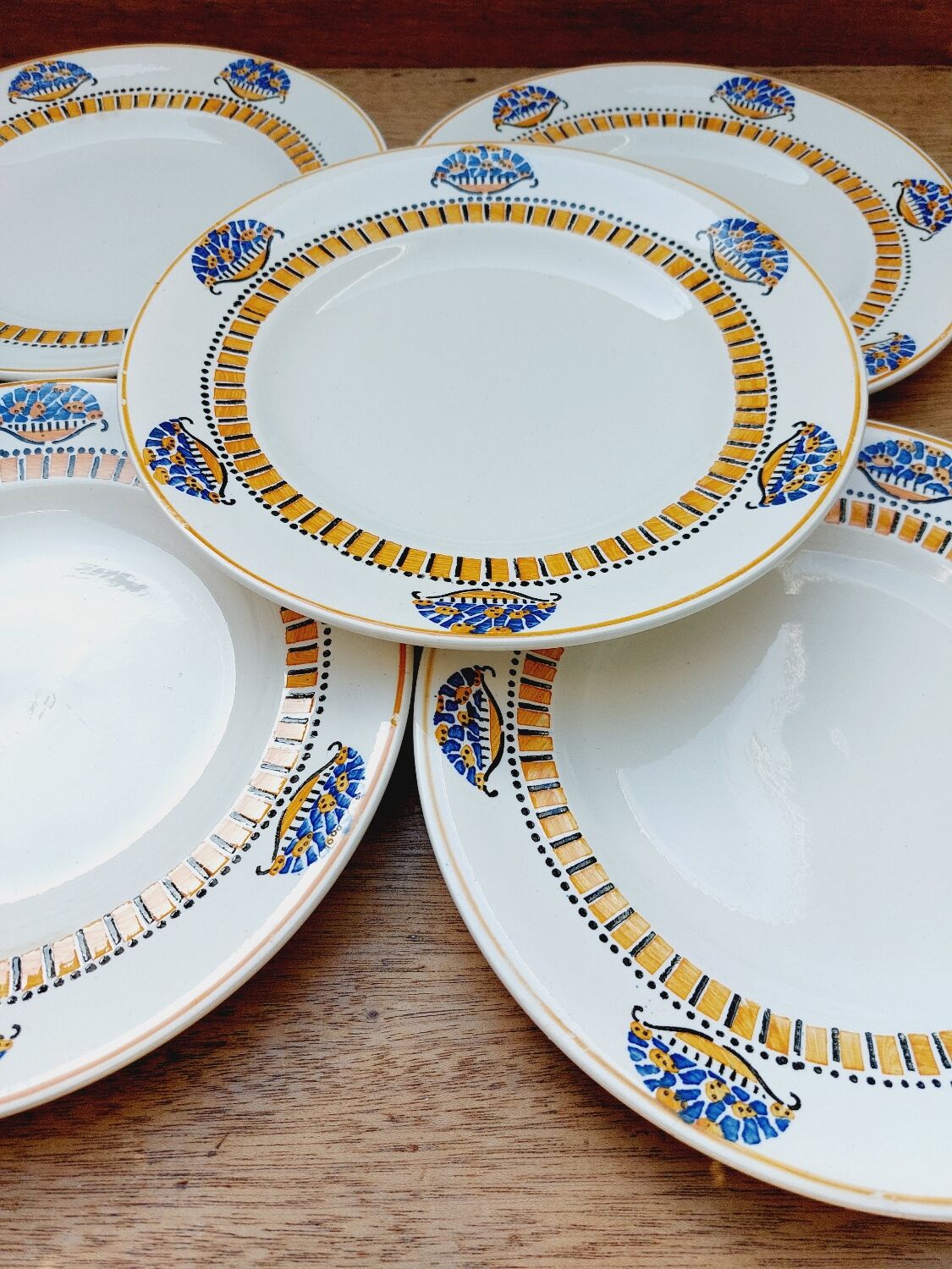Assiettes plates Longwy