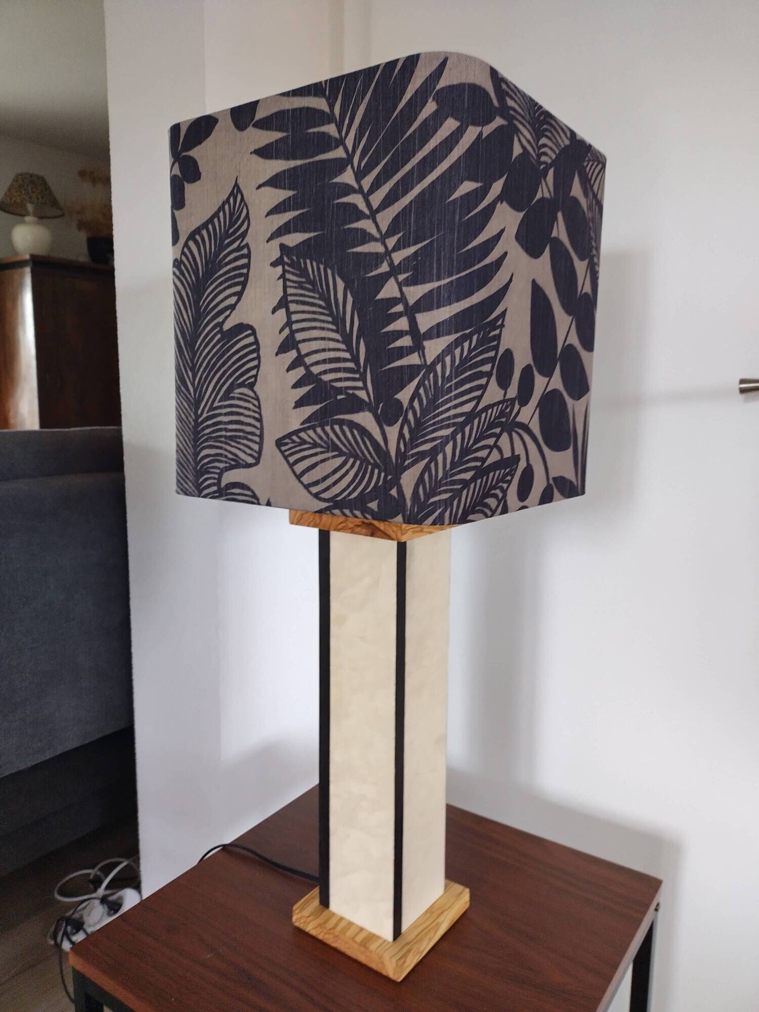 Contemporary lamp
