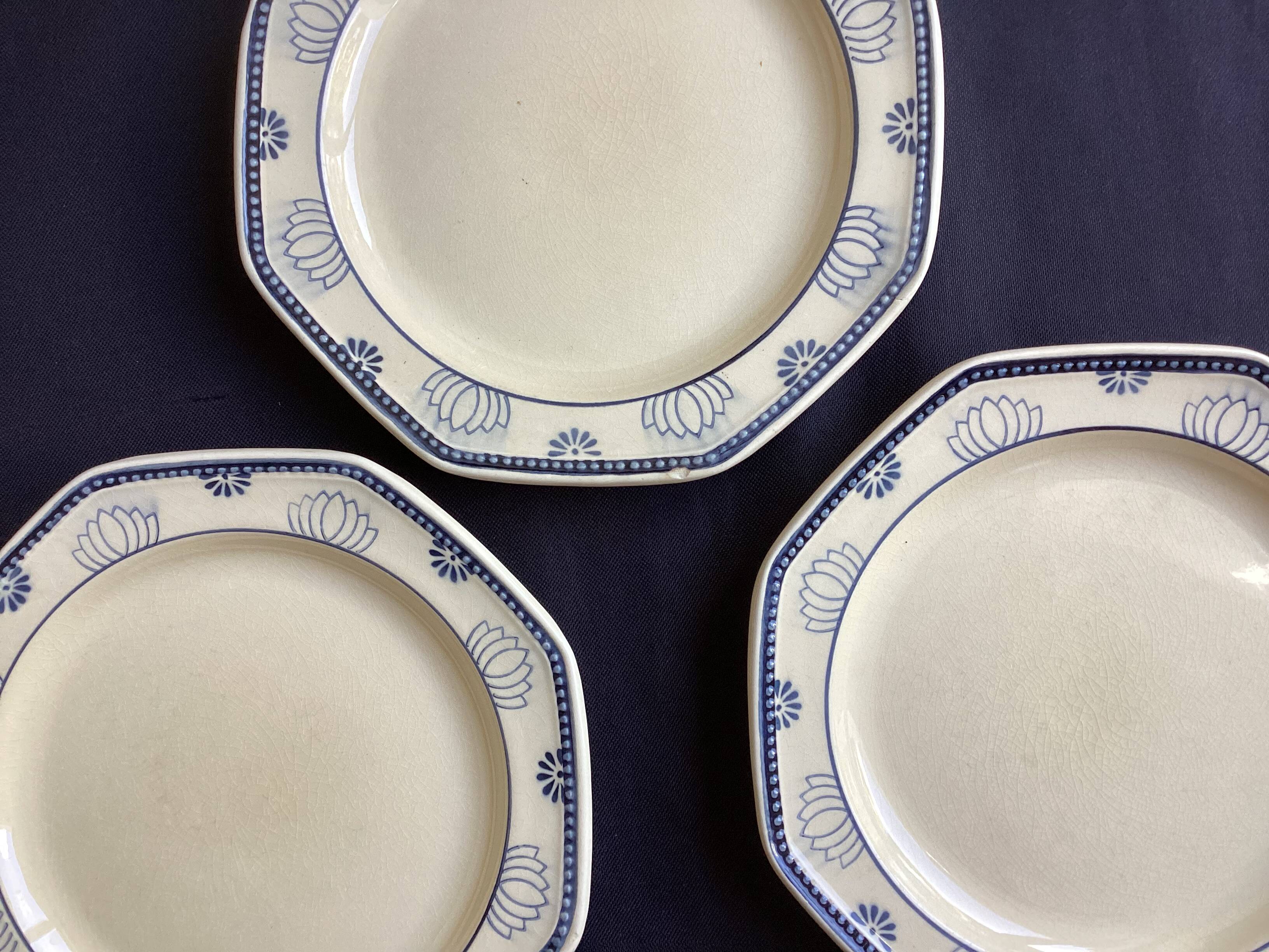 Set of 3 flat plates Longchamp